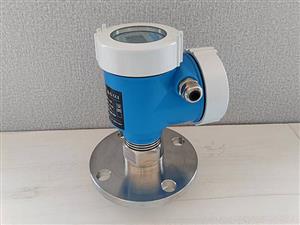 Guided wave radar level gauge